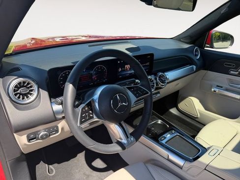 Certified 2026 Mercedes-Benz GLB 250 4MATIC image 12