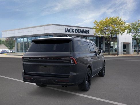 New 2026 Lincoln Navigator L Reserve w/ Jet Appearance Package image 8