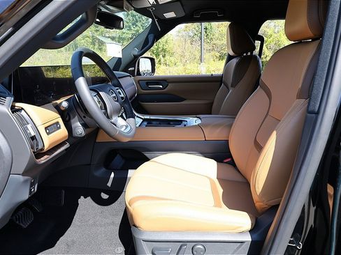 New 2026 Nissan Armada SL w/ Captain's Chari Seat Package image 19