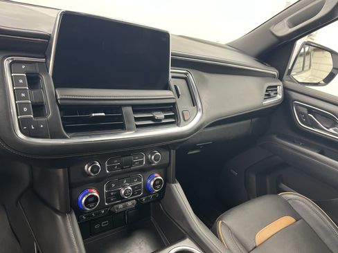 Used 2023 GMC Yukon AT4 AWD/4WD image 11