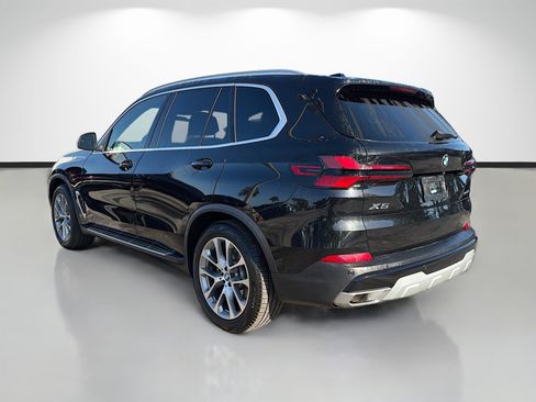 Used 2024 BMW X5 sDrive40i w/ Premium Package RWD image 5