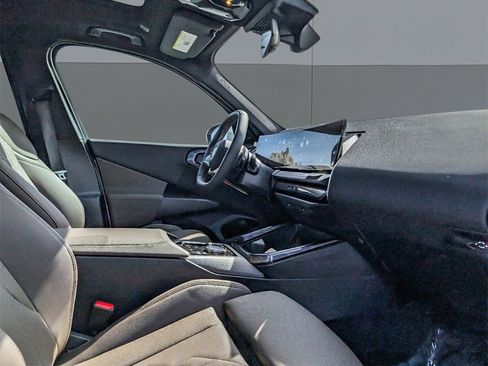 Certified 2025 BMW X3 xDrive30i w/ Premium Package image 22