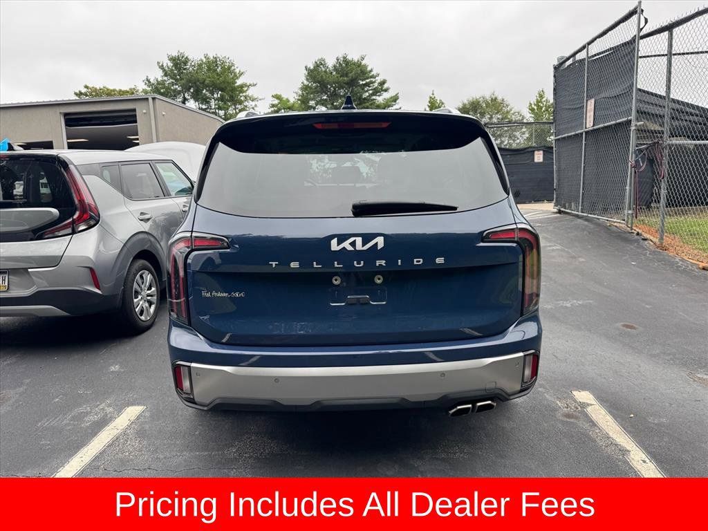 Certified 2025 Kia Telluride EX FWD image 6