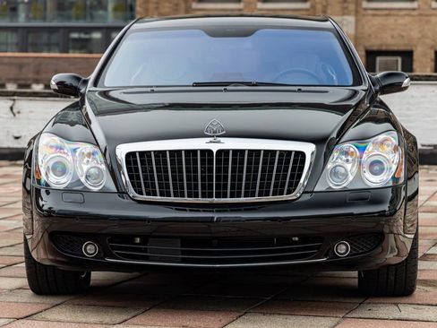 Used 2009 Maybach 62 S RWD image 42