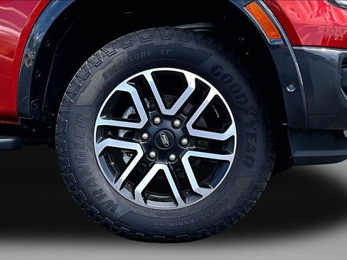 Used 2024 Ford Ranger Lariat w/ Advanced Towing Package AWD/4WD image 9