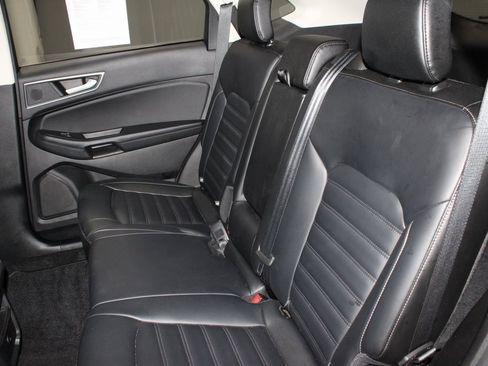 Certified 2024 Ford Edge SEL image 22