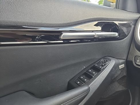 Certified 2024 Kia Seltos SX w/ SX Sunroof Package AWD/4WD image 18