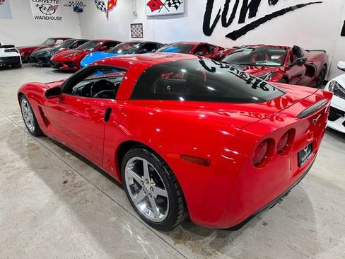 Used 2007 Chevrolet Corvette Coupe w/ Preferred Equipment Group RWD image 27