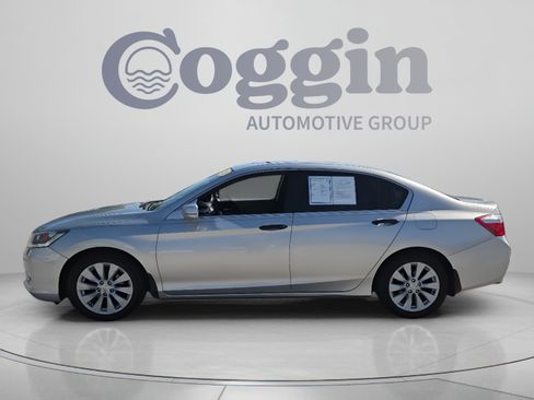 Used 2015 Honda Accord EX-L image 2