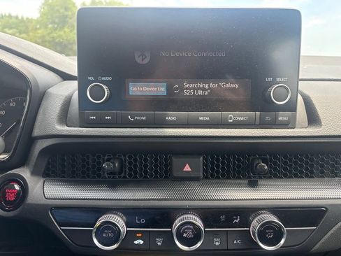 Used 2024 Honda CR-V LX image 18