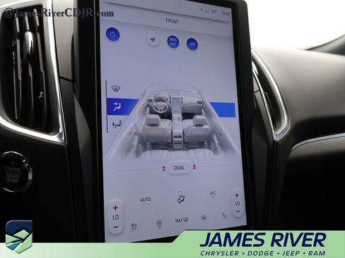 Used 2024 Ford Edge ST w/ Equipment Group 401A image 36