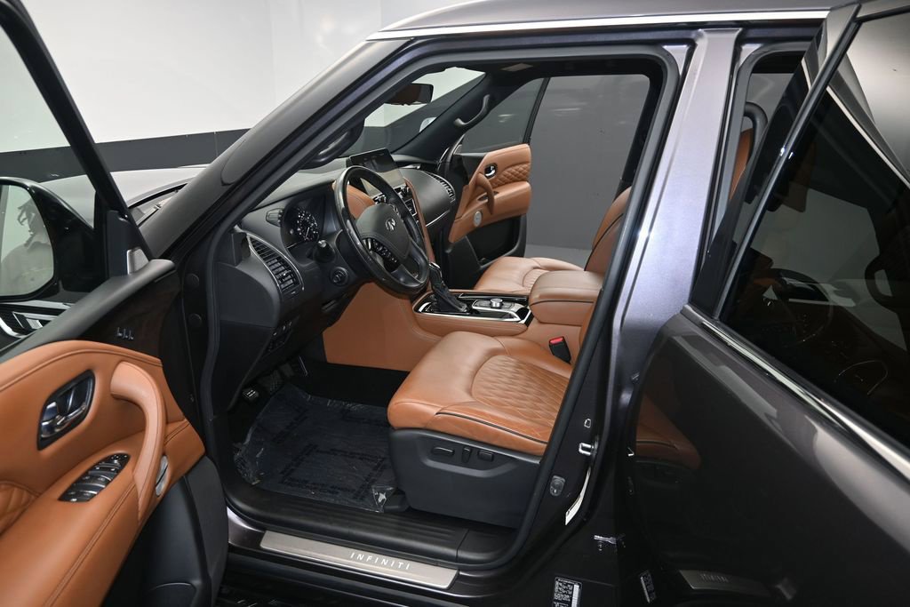 Used 2023 INFINITI QX80 Sensory w/ All-Season Package AWD/4WD image 13