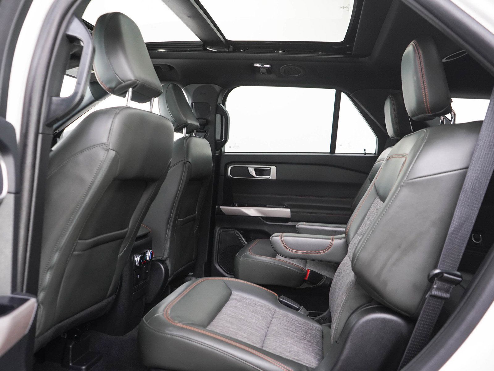 Used 2023 Ford Explorer Timberline AWD/4WD image 16