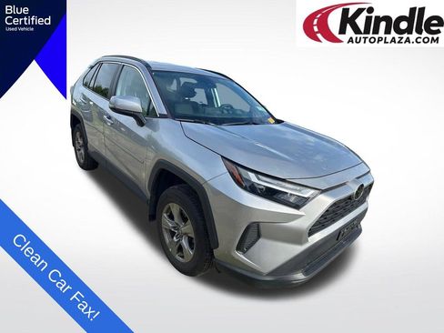 Used 2024 Toyota RAV4 XLE AWD/4WD image 1