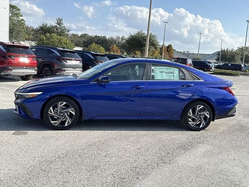 New 2026 Hyundai Elantra Limited image 5