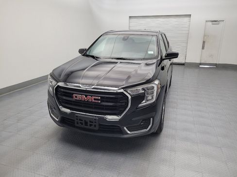 Used 2022 GMC Terrain SLE AWD/4WD image 15