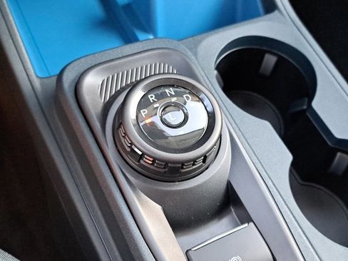 New 2025 Ford Maverick XLT image 32