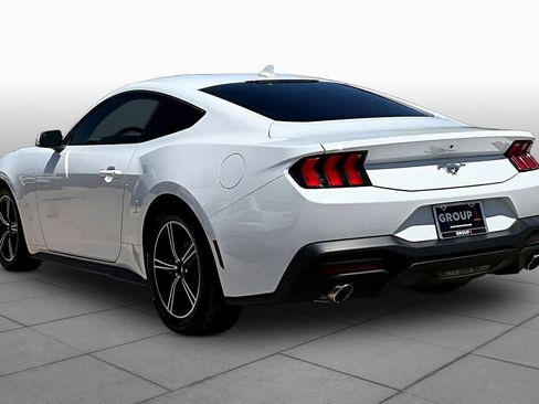 Used 2024 Ford Mustang Coupe image 11