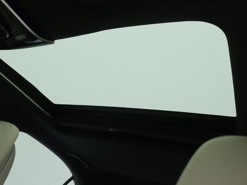 New 2026 Mercedes-Benz C 300 Sedan image 9