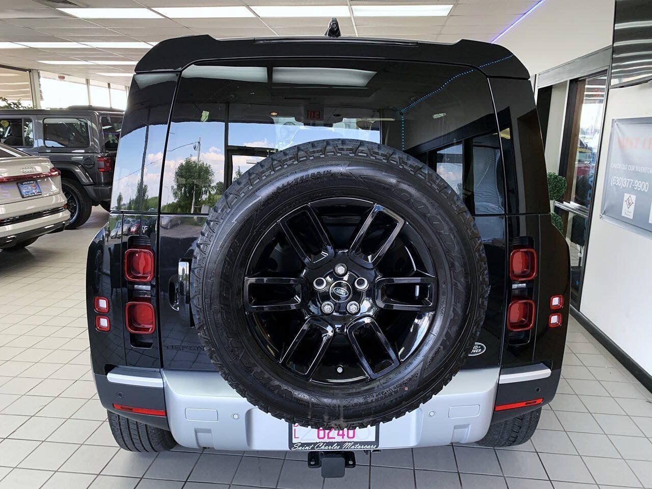 Used 2020 Land Rover Defender 110 S AWD/4WD image 8