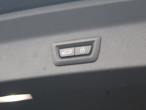 Certified 2023 BMW X3 xDrive30i w/ Premium Package image 9