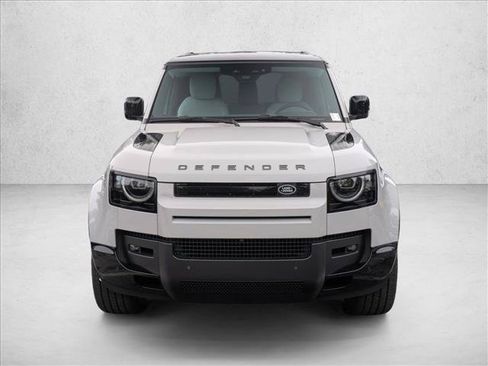 New 2026 Land Rover Defender 130 X-Dynamic SE AWD/4WD image 6