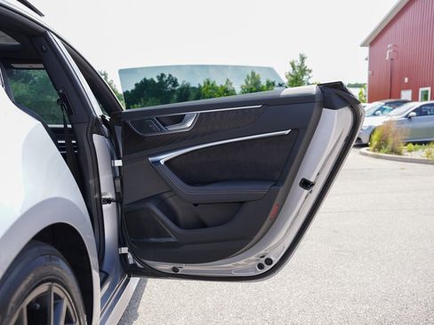 Used 2020 Audi S7 Premium Plus w/ S Sport Package image 45