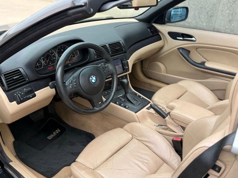 Used 2006 BMW 330Ci Convertible image 18