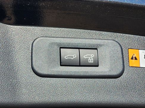 Used 2025 Lexus NX 250 250 Base w/ Accessory Package (Z1) image 40