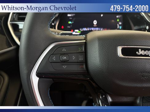 Used 2024 Jeep Grand Cherokee Trailhawk w/ Advanced Protech Group II AWD/4WD image 21