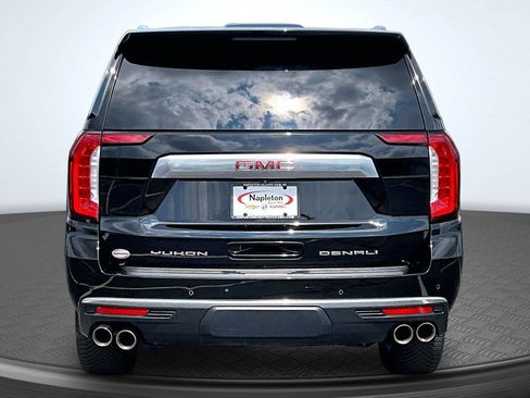 Used 2023 GMC Yukon XL Denali w/ LPO, Floor Liner Package AWD/4WD image 4
