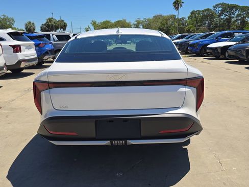 New 2026 Kia K4 FWD image 7