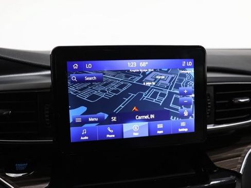Used 2023 Ford Explorer Limited AWD/4WD image 27
