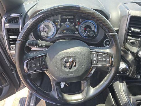 Used 2022 RAM 1500 Limited AWD/4WD image 10