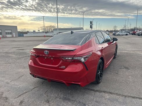 Used 2024 Toyota Camry XSE image 6