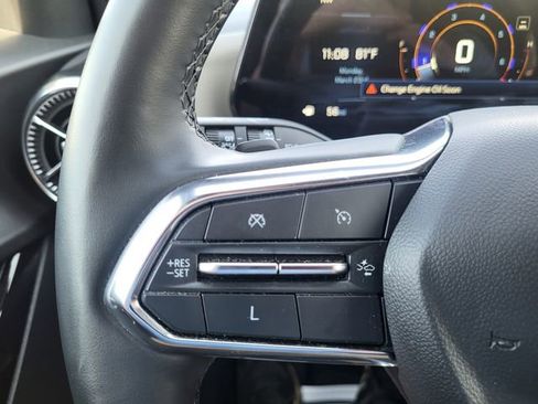 Used 2025 Chevrolet Equinox LT w/ Convenience Package II image 22