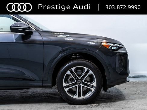 New 2025 Audi Q5 Premium image 12