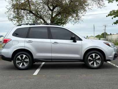 Used 2017 Subaru Forester 2.5i w/ Alloy Wheel Package