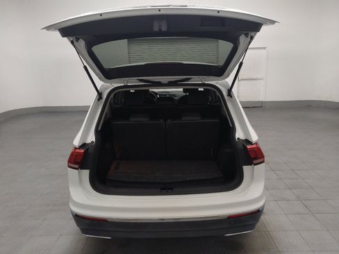 Used 2021 Volkswagen Tiguan SEL FWD image 29