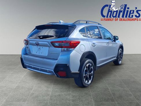 Used 2023 Subaru Crosstrek 2.0i Premium image 4