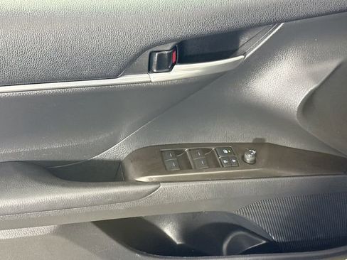 Used 2021 Toyota Camry LE FWD image 22