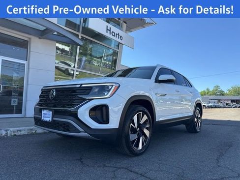 Certified 2024 Volkswagen Atlas Cross Sport SE AWD/4WD image 4