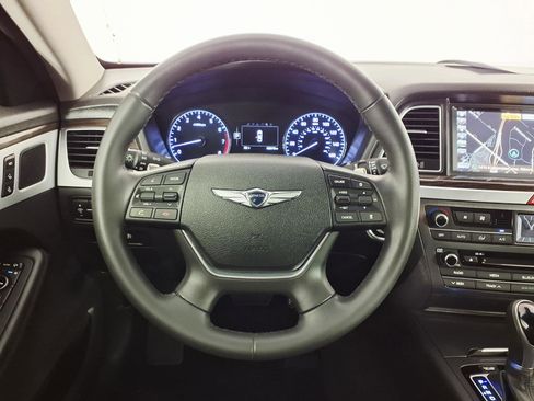 Used 2017 Genesis G80 3.8 RWD image 15