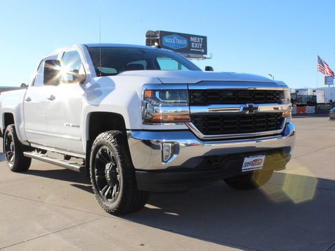 Used 2016 Chevrolet Silverado 1500 LT w/ All Star Edition image 11