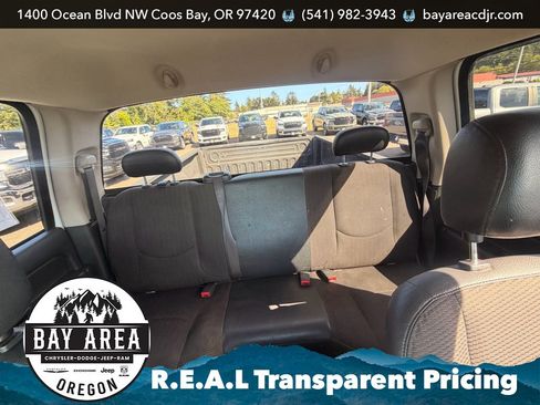 Used 2005 Dodge Ram 2500 Truck ST AWD/4WD image 16