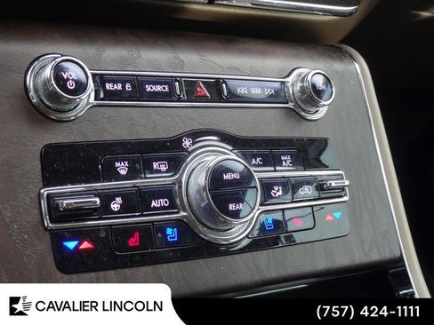 Used 2020 Lincoln Aviator Reserve w/ Equipment Group 201A AWD/4WD image 11