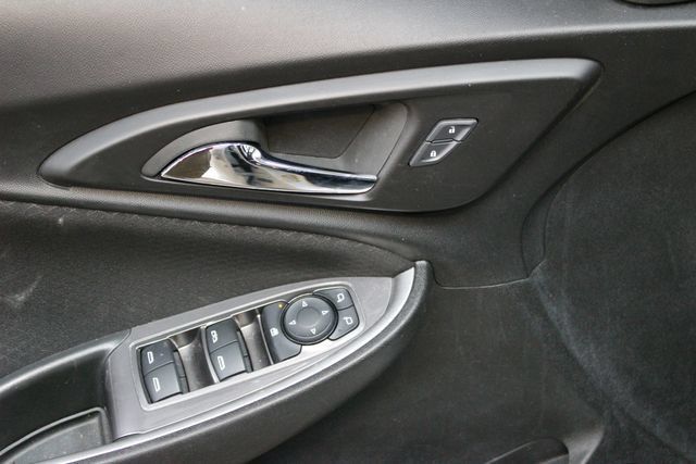 Certified 2024 Chevrolet Malibu LT w/ Sport Edition FWD image 16