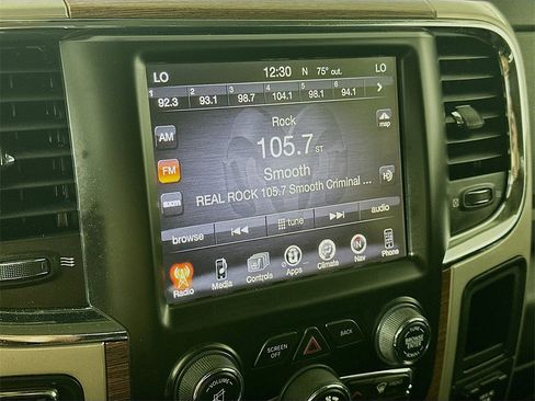 Used 2017 RAM 1500 Laramie w/ Convenience Group image 17