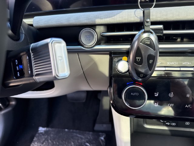 New 2026 Hyundai Tucson Limited AWD/4WD image 31