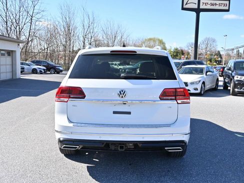 Used 2019 Volkswagen Atlas SEL R-Line image 10